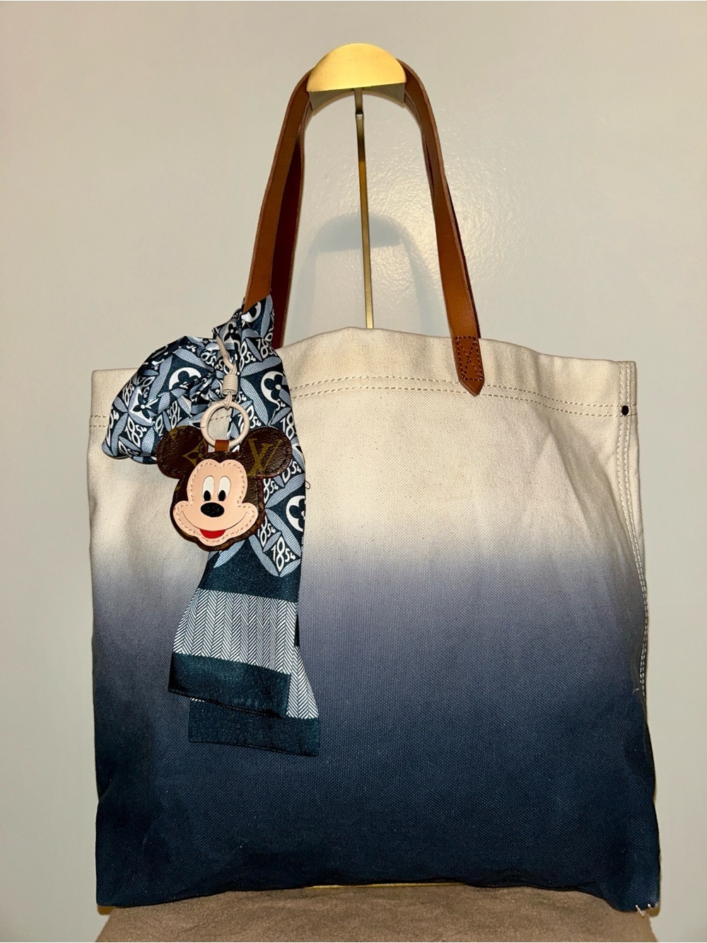 MADEWELL 13”X 14” Ivory & Blue Ombré Canvas Transport Tote Bag. LV Charm